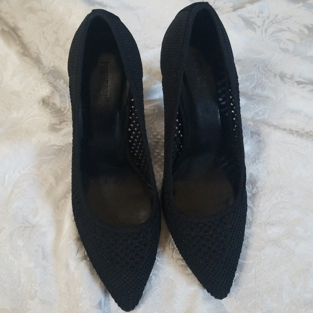 Cute Black Stiletto Heels NWOT - Picture 8 of 8